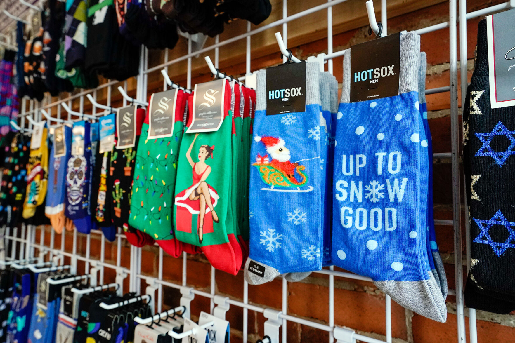 PurpleDoorknob-socks.jpg